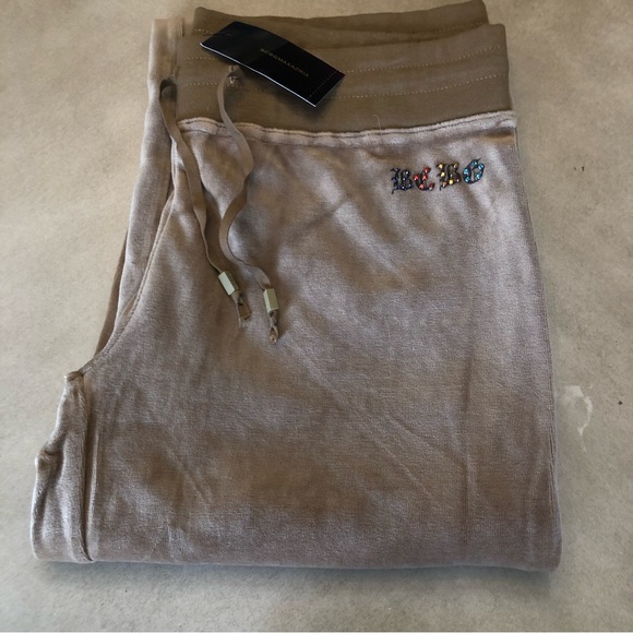 BCBG MAXAZRIA, Stone Detail Cross Zip up Track Suit Size Large - Picture 4 of 16